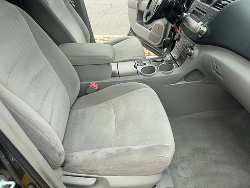 Used 2008 Toyota Highlander Sport image 16