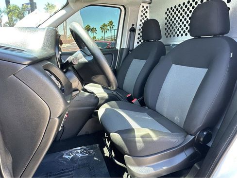 Used 2021 RAM ProMaster City Tradesman FWD image 8