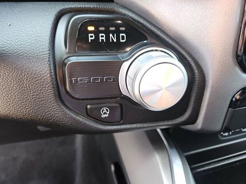 Used 2024 RAM 1500 Laramie image 15