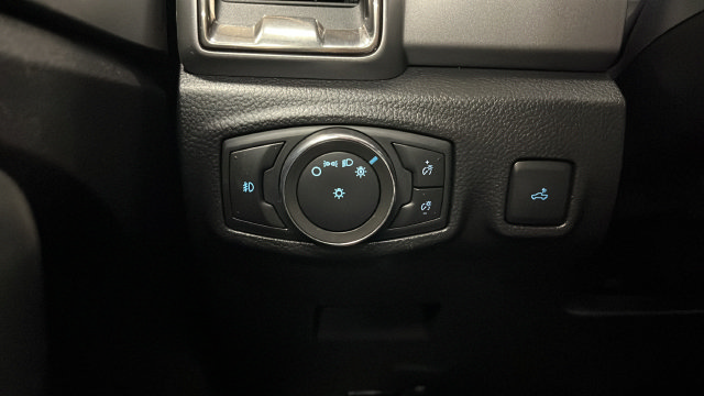Used 2021 Ford Ranger XLT w/ Equipment Group 301A Mid AWD/4WD image 29