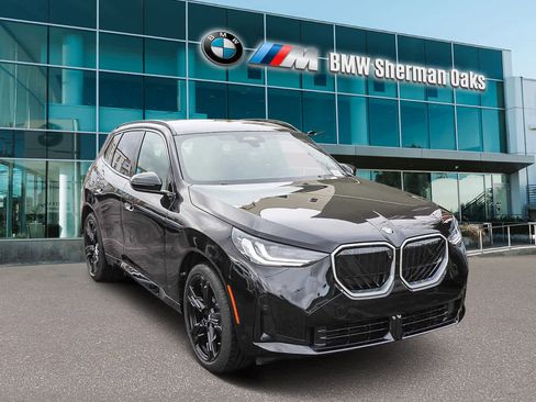 New 2026 BMW X3 xDrive30 w/ Premium Package AWD/4WD image 3