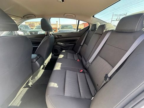 Used 2024 Nissan Altima 2.5 S FWD image 15