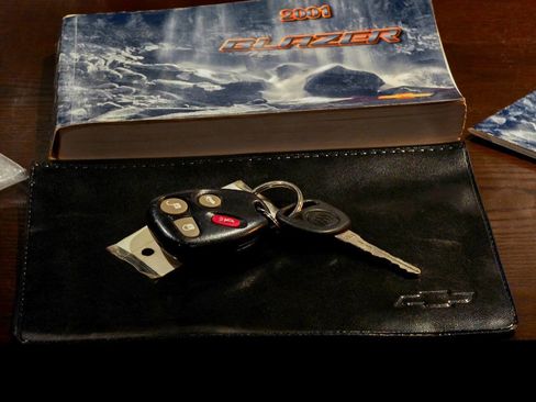 Used 2001 Chevrolet Blazer Xtreme w/ Preferred Equipment Group image 63