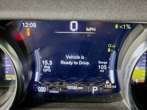Used 2023 Jeep Wrangler Unlimited Sahara w/ Cold Weather Group AWD/4WD image 18