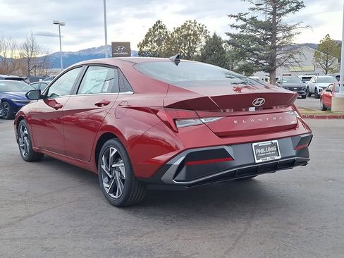 New 2026 Hyundai Elantra Limited image 5