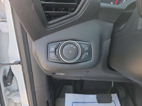 Used 2017 Ford Escape SE AWD/4WD image 19