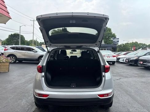 Used 2017 Kia Sportage LX AWD/4WD image 16
