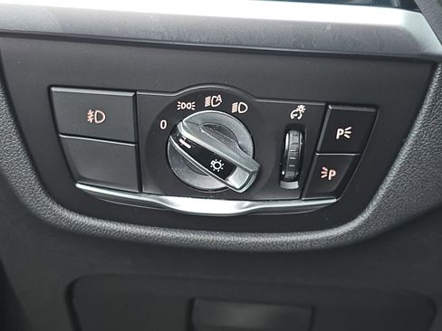 Used 2019 BMW X3 sDrive30i w/ Driving Assistance Package image 26