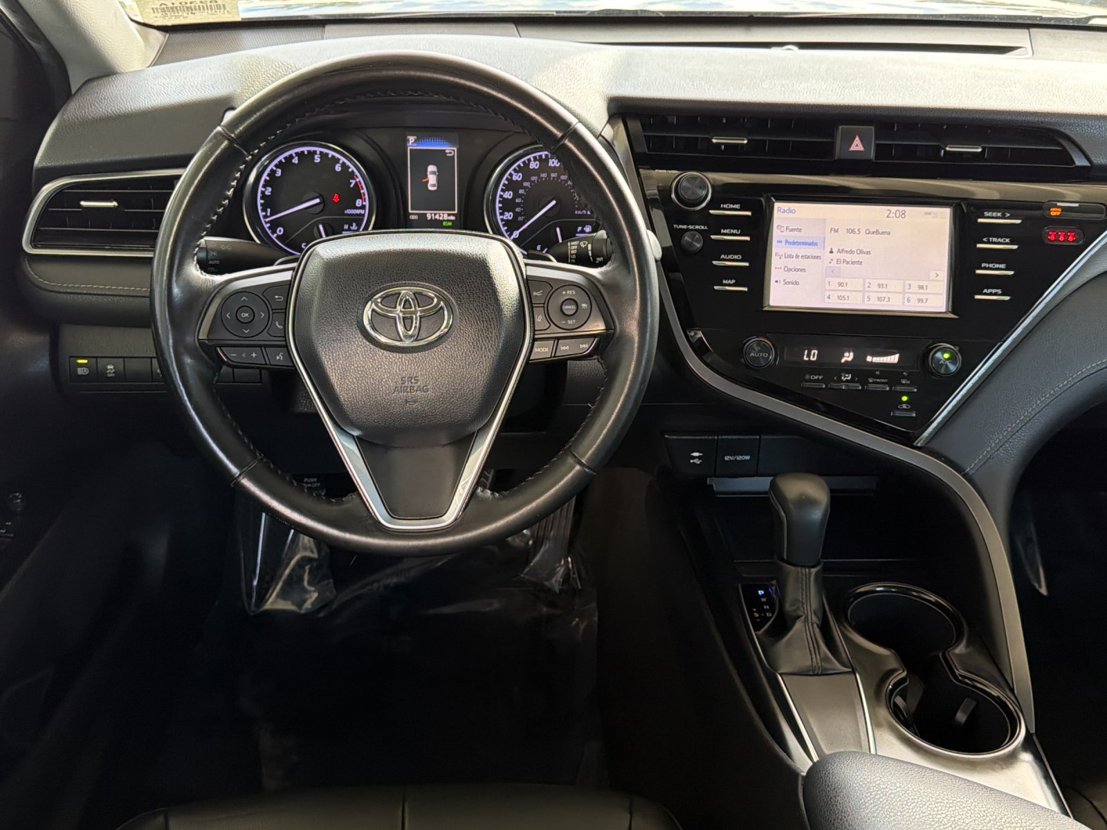 Used 2019 Toyota Camry SE w/ Convenience Package FWD image 13