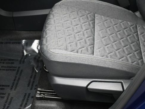 New 2026 Nissan Kicks SV AWD/4WD image 15