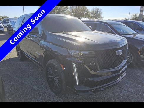 Used 2024 Cadillac Escalade V w/ LPO, ONYX Package AWD/4WD image 13