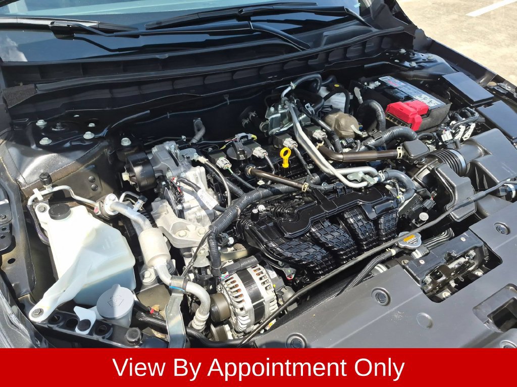 Used 2025 Nissan Altima 2.5 SV FWD image 32