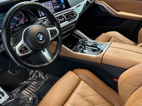 Certified 2023 BMW X6 xDrive40i w/ M Sport Package image 4