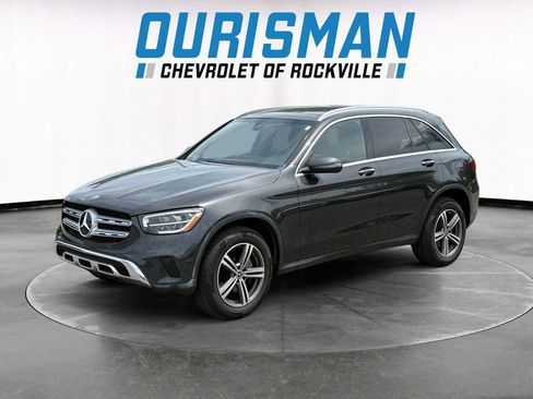 Used 2020 Mercedes-Benz GLC 300 4MATIC image 2