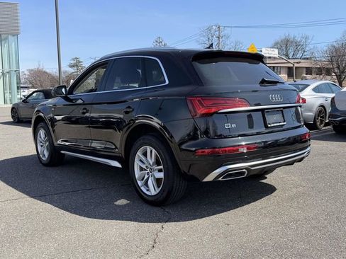 Used 2023 Audi Q5 2.0T Premium w/ Convenience Package AWD/4WD image 3