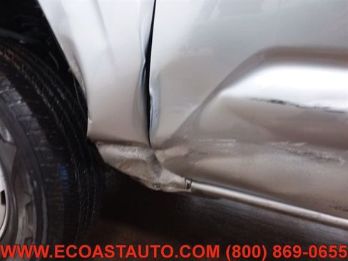 Used 2020 Toyota Tacoma SR image 17