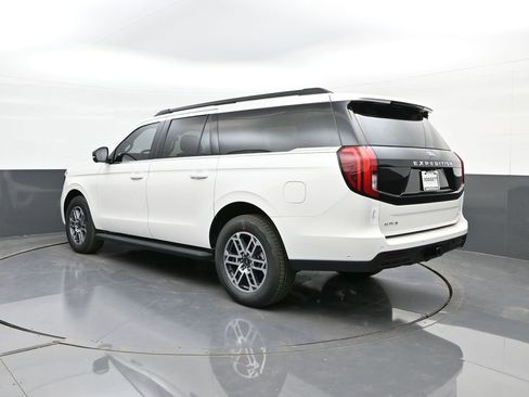 New 2025 Ford Expedition Max Active image 5