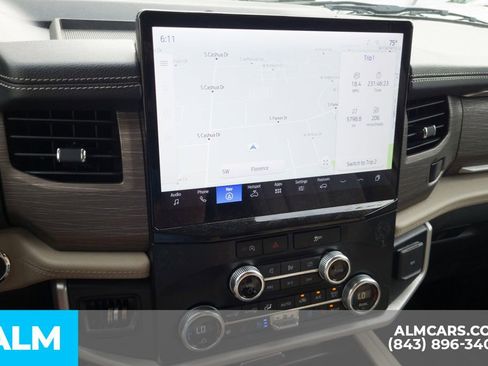 Used 2024 Ford Expedition Max Limited RWD image 9