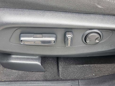 Certified 2024 Honda CR-V EX image 13