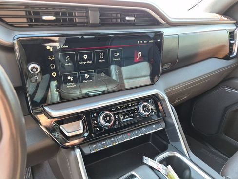 Used 2023 GMC Sierra 1500 Denali AWD/4WD image 27