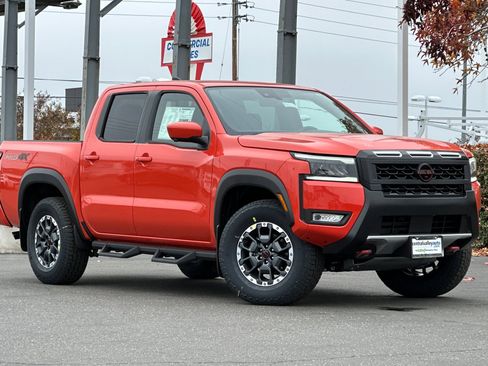 New 2026 Nissan Frontier PRO-4X image 2