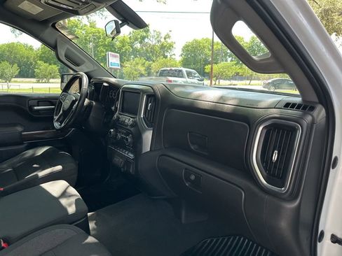 Used 2021 Chevrolet Silverado 1500 LT RWD image 21