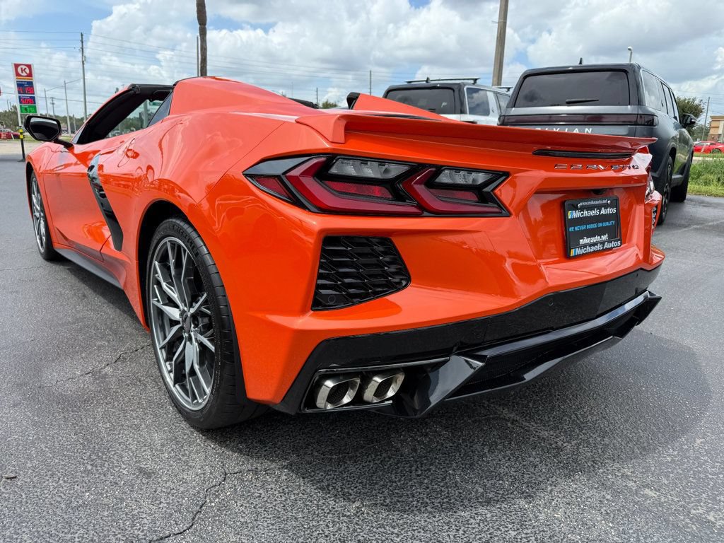Used 2026 Chevrolet Corvette Stingray Premium Conv w/ Chrome Exterior Badge Package RWD image 9