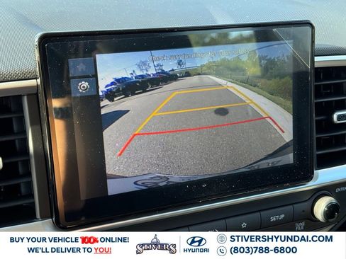 New 2026 Hyundai Venue SE image 4