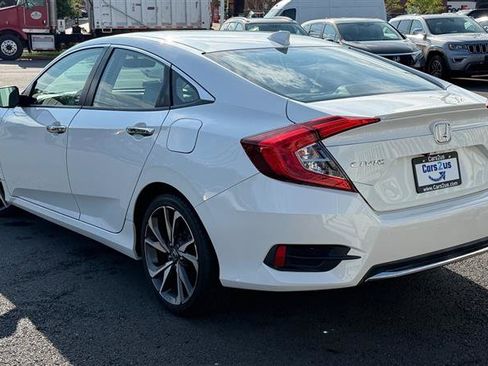 Used 2020 Honda Civic Touring image 4