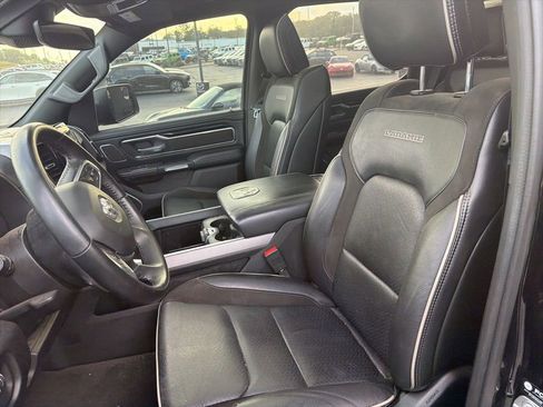 Used 2022 RAM 1500 Laramie AWD/4WD image 14