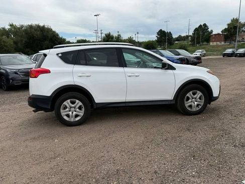 Used 2013 Toyota RAV4 LE AWD/4WD image 7