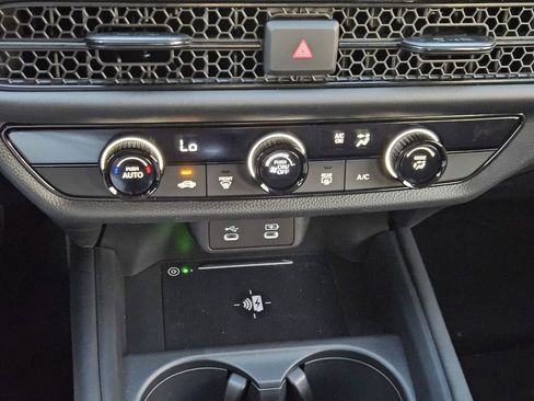 New 2026 Honda HR-V LX image 17