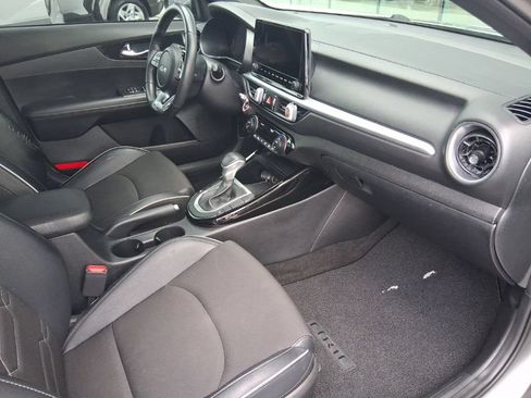 Used 2023 Kia Forte GT-Line FWD image 15
