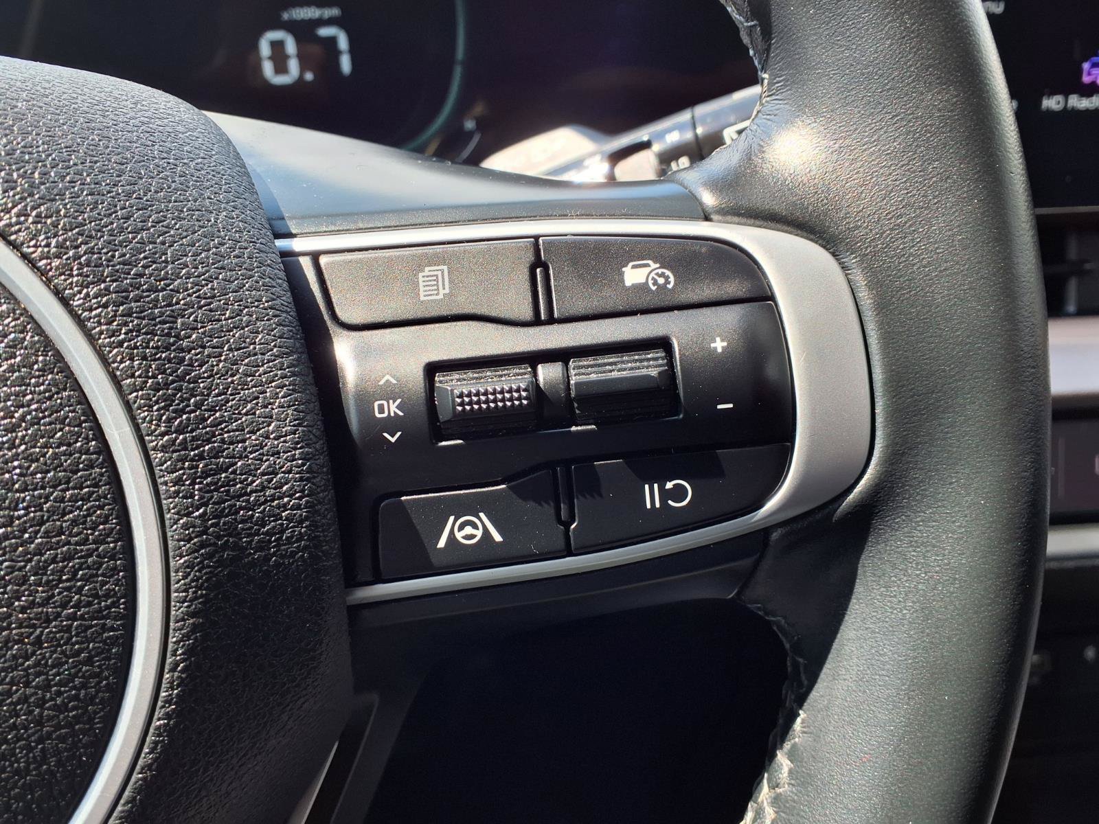 Used 2023 Kia Sportage EX FWD image 19