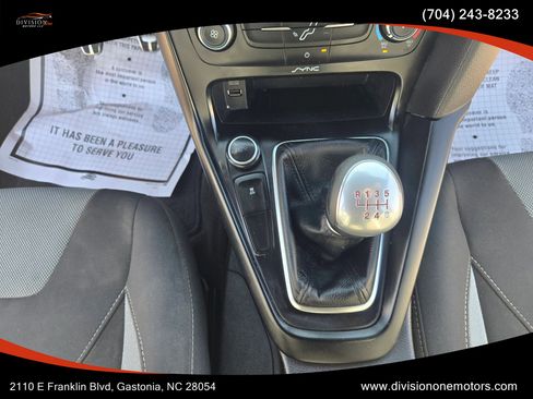 Used 2017 Ford Focus ST FWD image 14