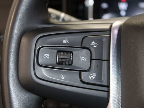 Used 2025 GMC Sierra 1500 SLT image 46