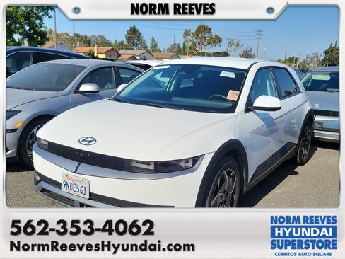 Used 2024 Hyundai Ioniq 5 SEL RWD image 1
