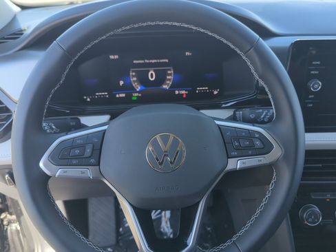 New 2026 Volkswagen Taos S image 9