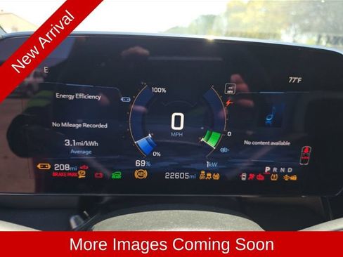 Used 2024 Chevrolet Blazer EV LT AWD/4WD image 10