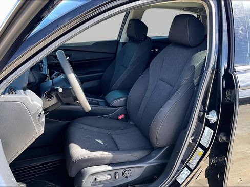 Used 2023 Honda Accord EX image 8