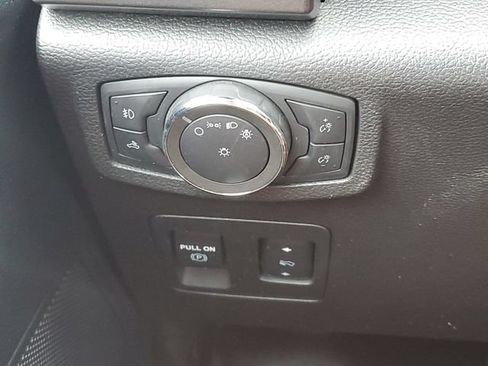 Used 2020 Ford F150 XLT w/ Equipment Group 302A Luxury AWD/4WD image 19