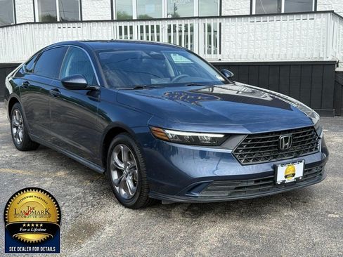 Used 2024 Honda Accord EX image 3