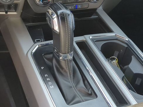 Used 2018 Ford F150 Lariat w/ Equipment Group 502A Luxury image 41