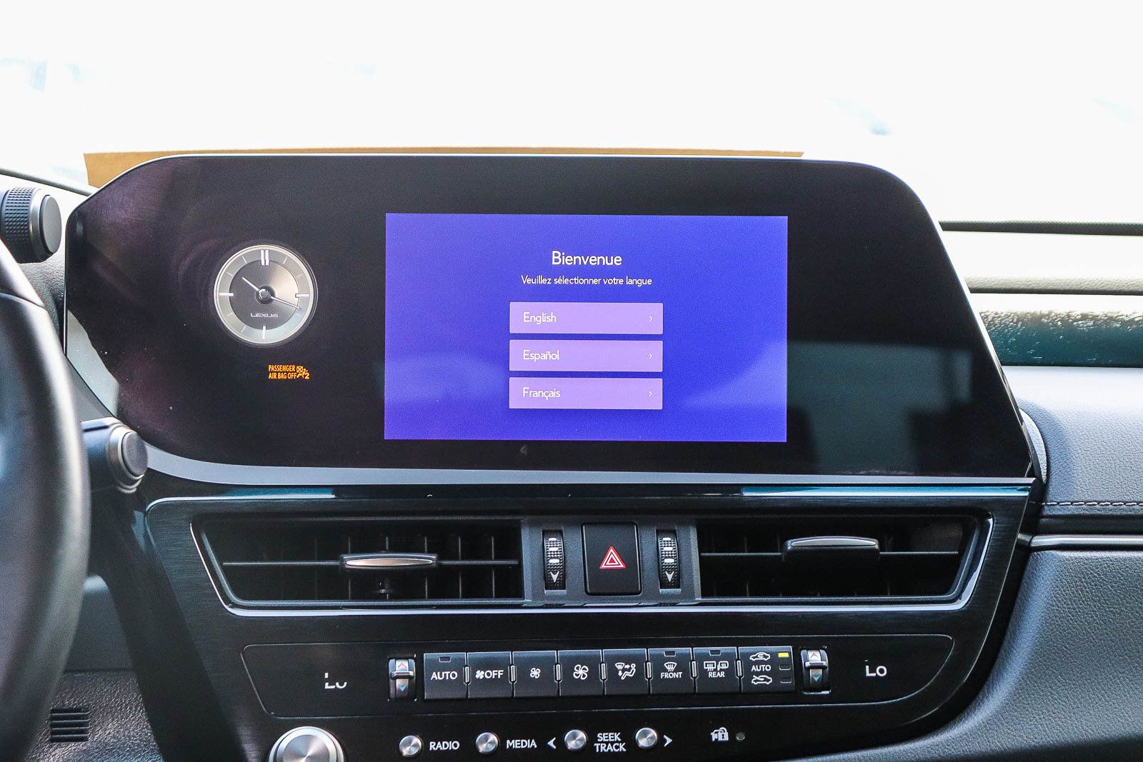 Certified 2024 Lexus ES 350 w/ Premium Package FWD image 16