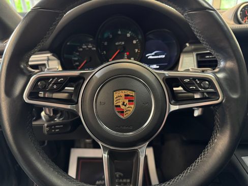 Used 2018 Porsche Macan GTS AWD/4WD image 47