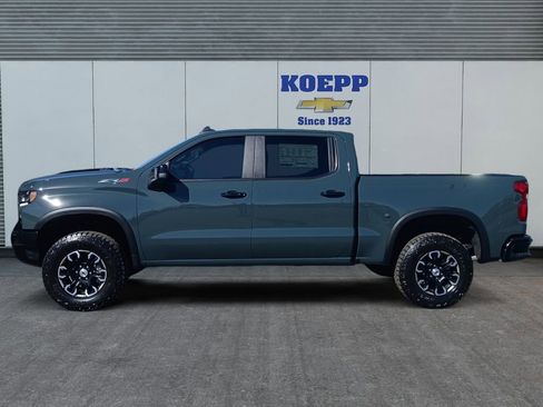 New 2026 Chevrolet Silverado 1500 ZR2 AWD/4WD image 2