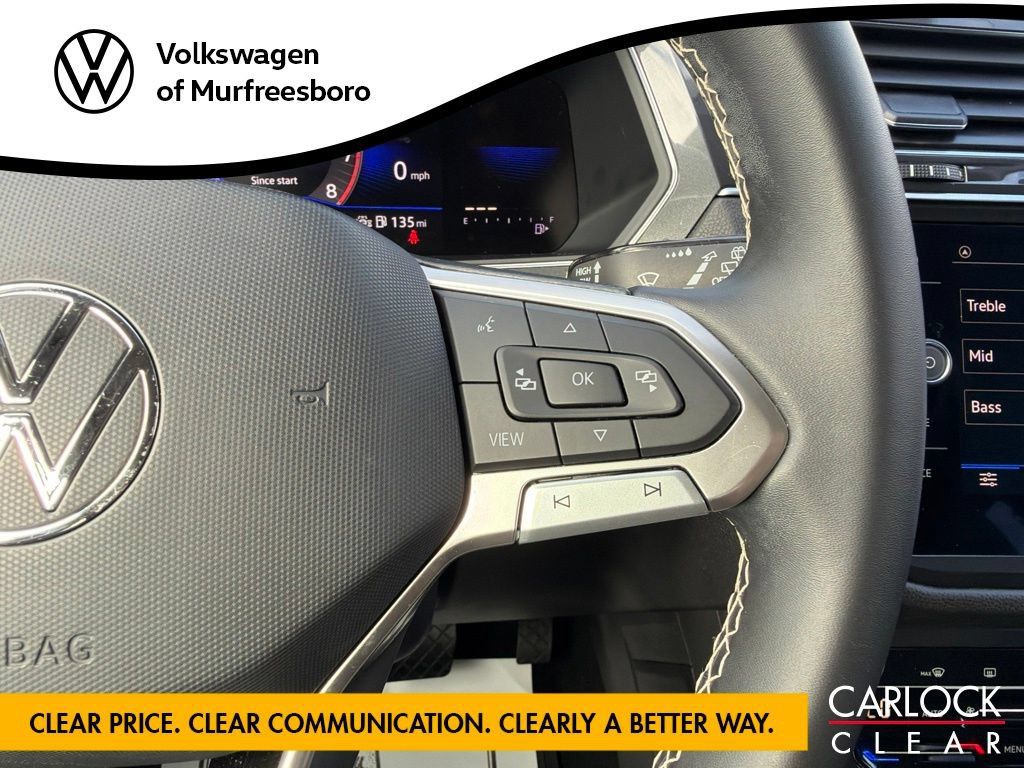 Certified 2023 Volkswagen Tiguan SE FWD image 18