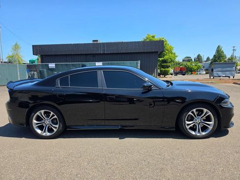Used 2021 Dodge Charger R/T RWD image 2