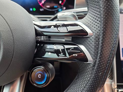 Used 2025 Mercedes-Benz CLE 53 AMG 4MATIC Cabriolet image 32