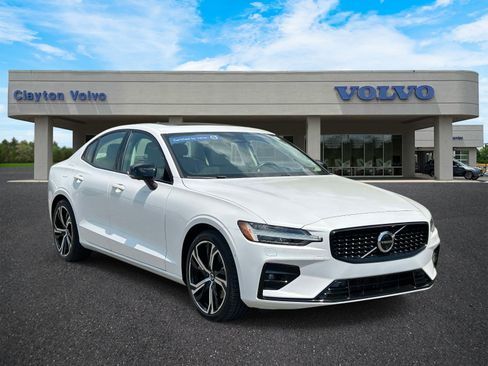 Certified 2024 Volvo S60 B5 Plus w/ Climate Package AWD/4WD image 1